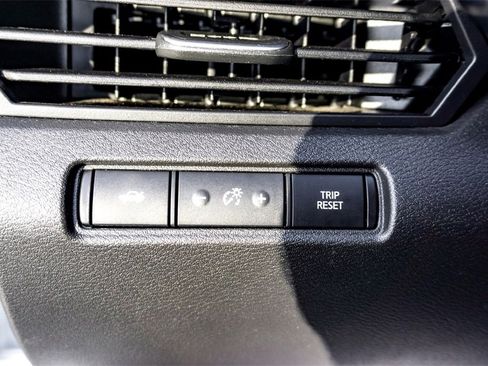 Used 2024 Nissan Altima 2.5 S image 16