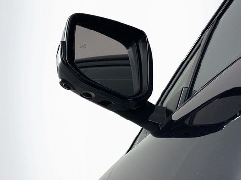 New 2026 Toyota C-HR AWD/4WD image 3