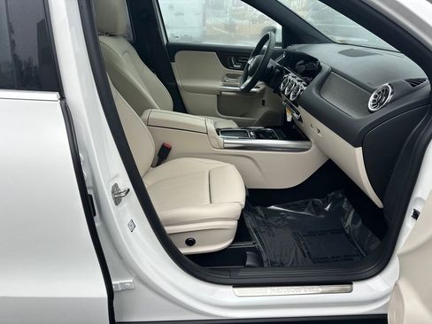 New 2026 Mercedes-Benz GLA 250 image 14