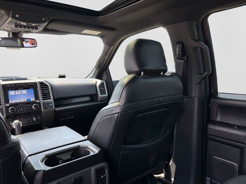 Used 2018 Ford F150 Raptor AWD/4WD image 42