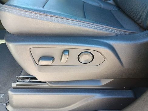 Used 2023 Chevrolet Tahoe High Country image 30