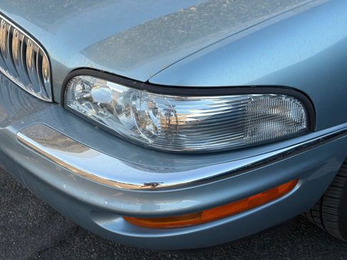 Used 2003 Buick Park Avenue Ultra FWD image 5