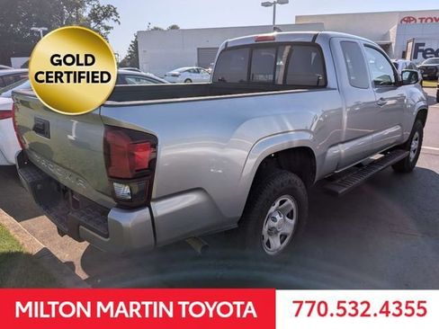Used 2021 Toyota Tacoma SR w/ SR Convenience Package AWD/4WD image 3