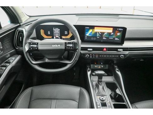 New 2026 Kia Sorento S image 13