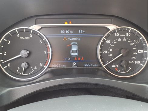 Used 2025 Nissan Altima 2.5 SV FWD image 18