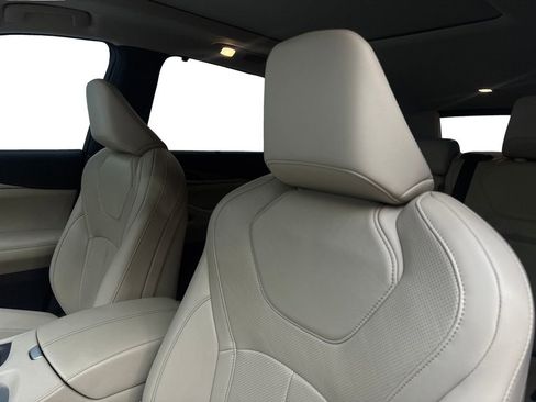 Used 2023 INFINITI QX60 Luxe w/ Cargo Package AWD/4WD image 28