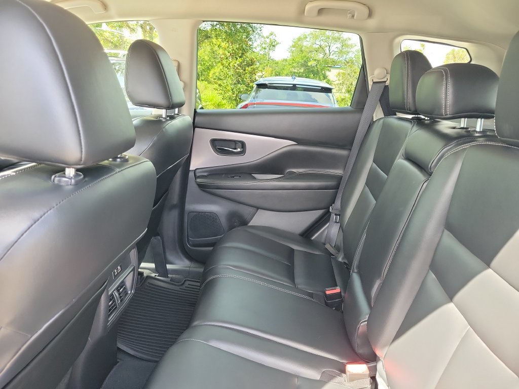 Used 2024 Nissan Murano SV w/ SV Midnight Edition Package AWD/4WD image 23