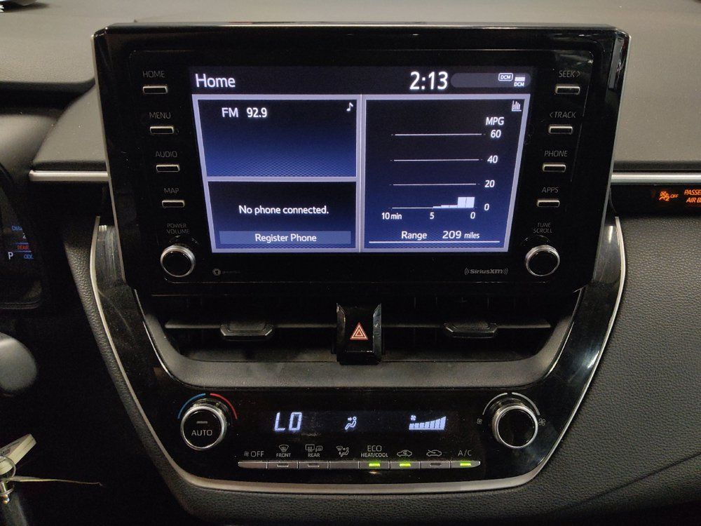 Used 2021 Toyota Corolla LE FWD image 25