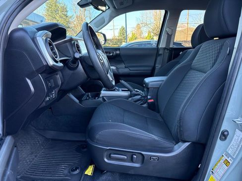 Used 2023 Toyota Tacoma Trail Edition image 12