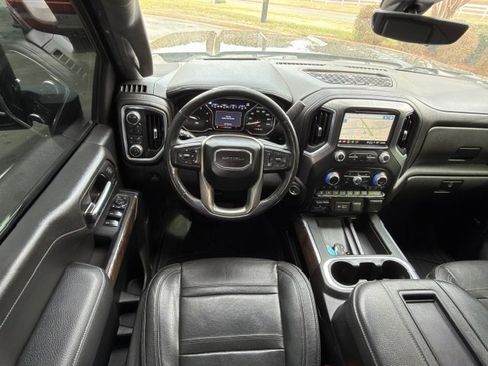 Used 2021 GMC Sierra 2500 Denali w/ Technology Package image 12