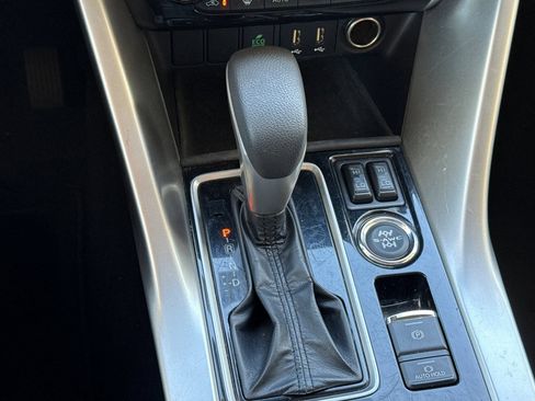 Used 2024 Mitsubishi Eclipse Cross SE AWD/4WD image 30