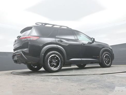 Used 2025 Nissan Pathfinder Rock Creek AWD/4WD image 21