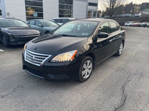 Used 2015 Nissan Sentra SV image 4
