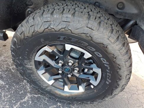 Certified 2025 Jeep Wrangler Unlimited Rubicon 4xe w/ Convenience Group AWD/4WD image 5