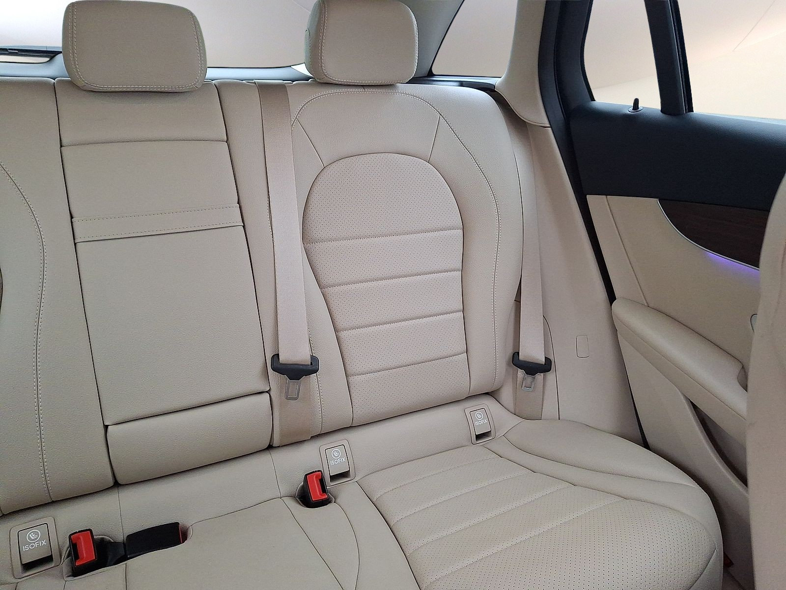 Used 2022 Mercedes-Benz GLC 300 4MATIC image 7