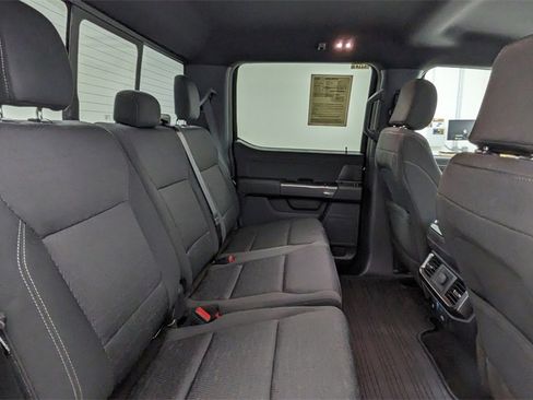 Certified 2022 Ford F150 XLT w/ Equipment Group 302A High image 36