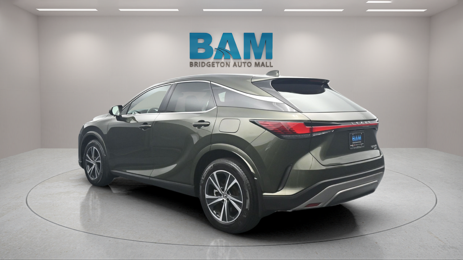Used 2024 Lexus RX 350 Premium w/ Accessory Package AWD/4WD image 5