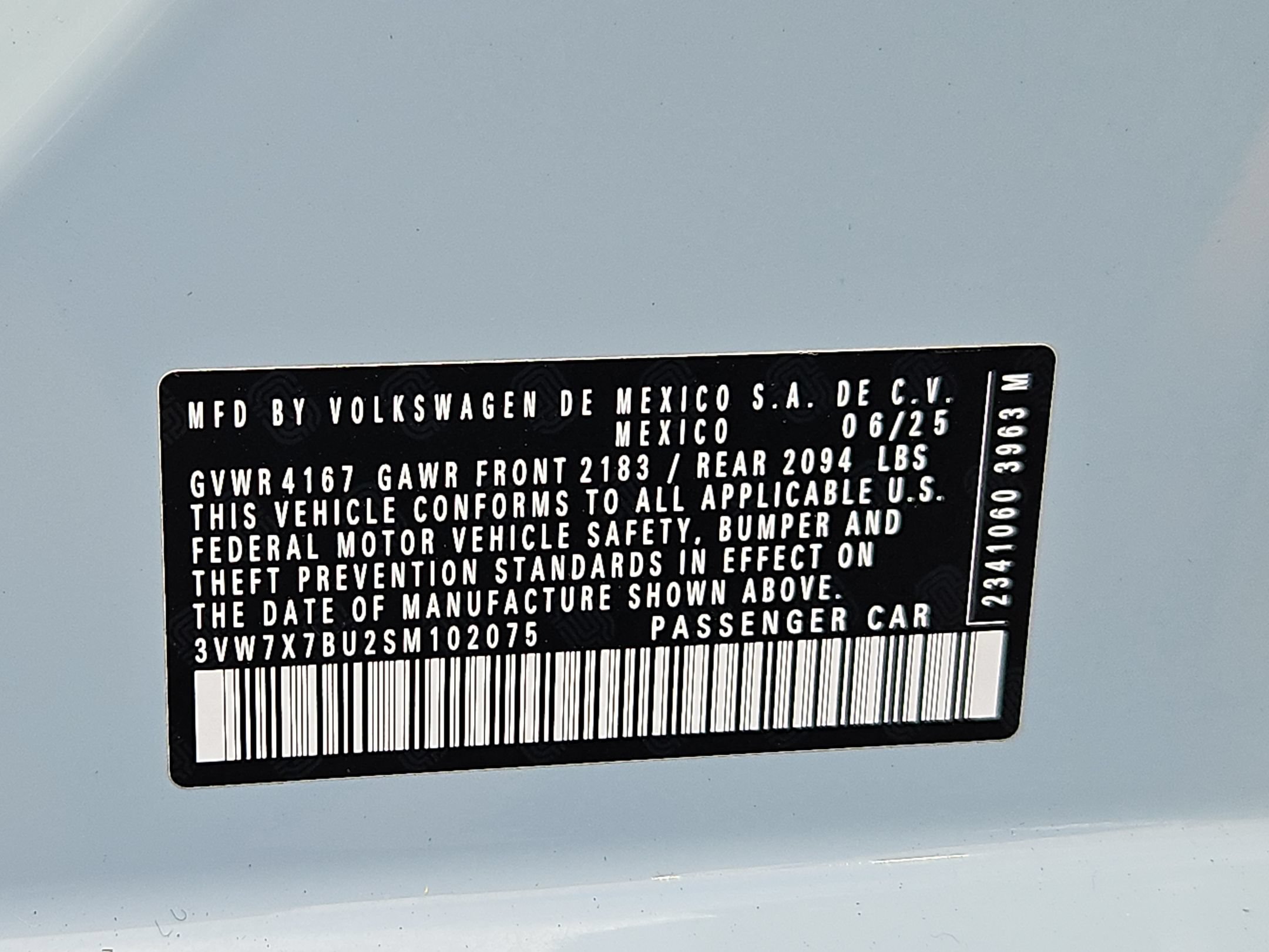Used 2025 Volkswagen Jetta SE w/ Sunroof Package FWD image 32