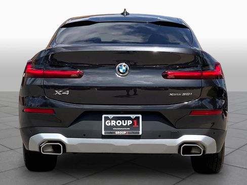 Used 2025 BMW X4 xDrive30i w/ Premium Package AWD/4WD image 5
