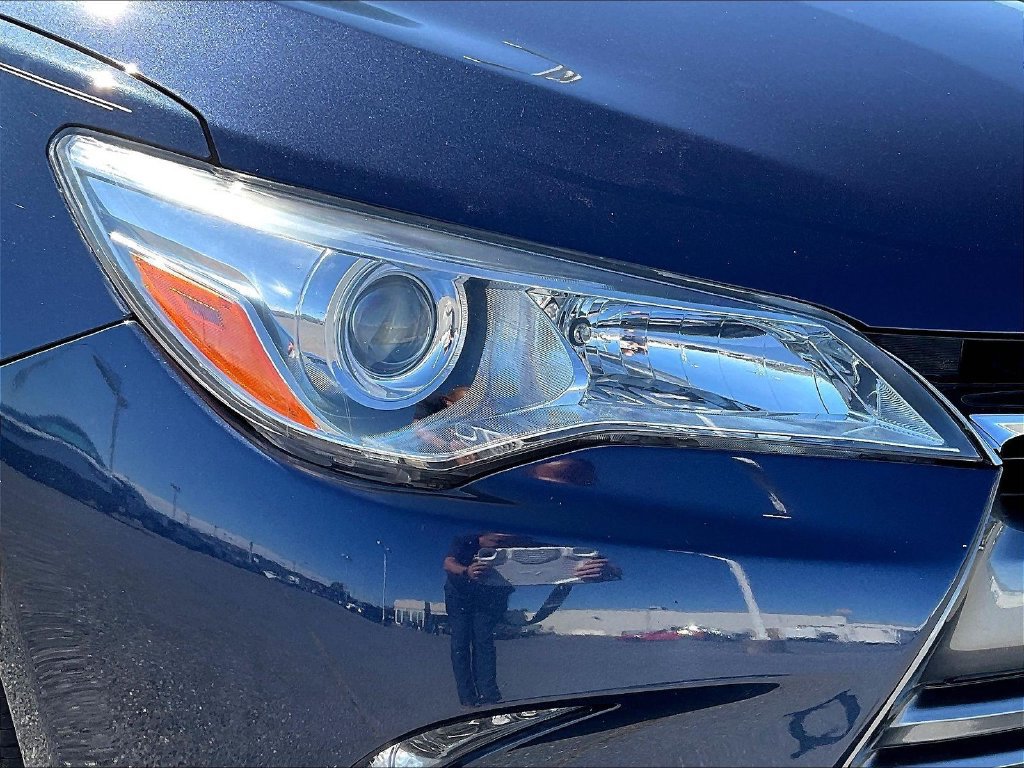 Used 2017 Toyota Camry LE FWD image 36