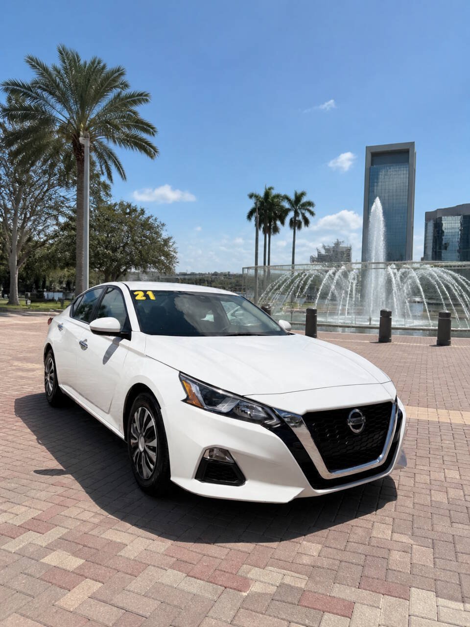 Used 2021 Nissan Altima 2.5 S FWD image 1
