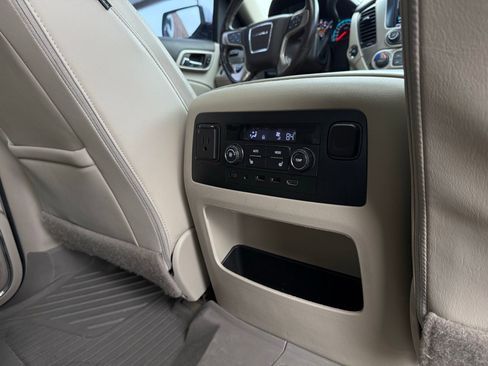Used 2019 GMC Yukon Denali image 28