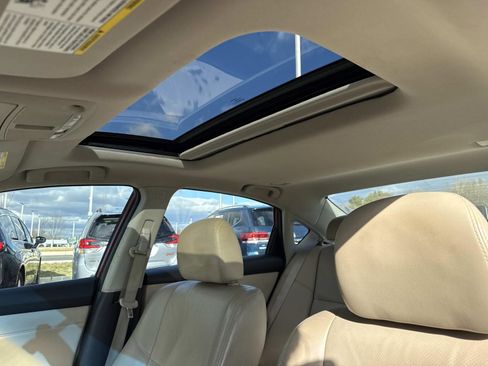 Used 2015 Nissan Altima 2.5 SL w/ Technology Package image 9