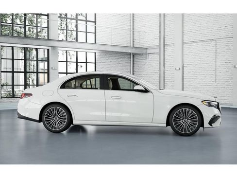 New 2027 Mercedes-Benz E 450 4MATIC Sedan image 15
