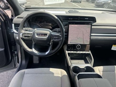 New 2026 GMC Terrain Elevation w/ Technology Package II image 8