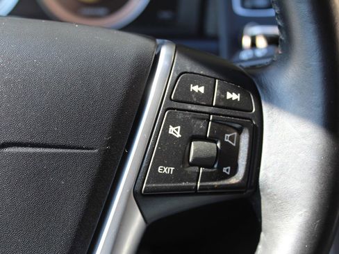 Used 2013 Volvo XC60 3.2 image 39