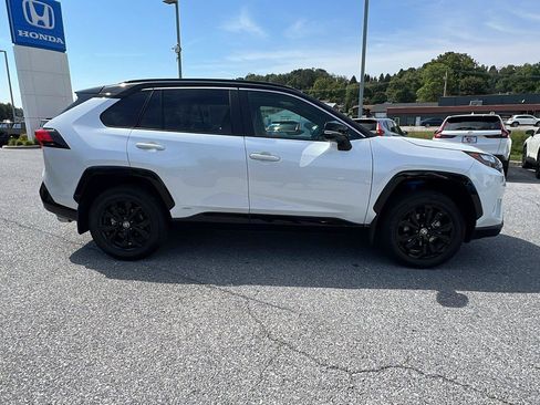 Used 2025 Toyota RAV4 XSE w/ Advanced Technology Package AWD/4WD image 3