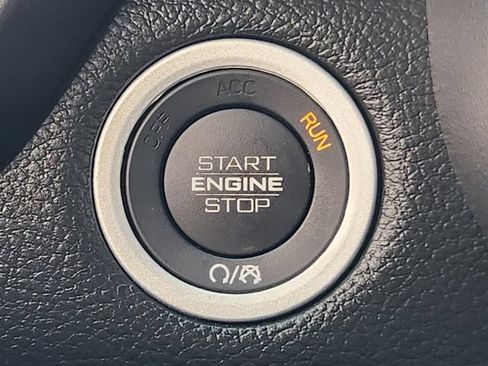 Used 2021 RAM 1500 Big Horn RWD image 19