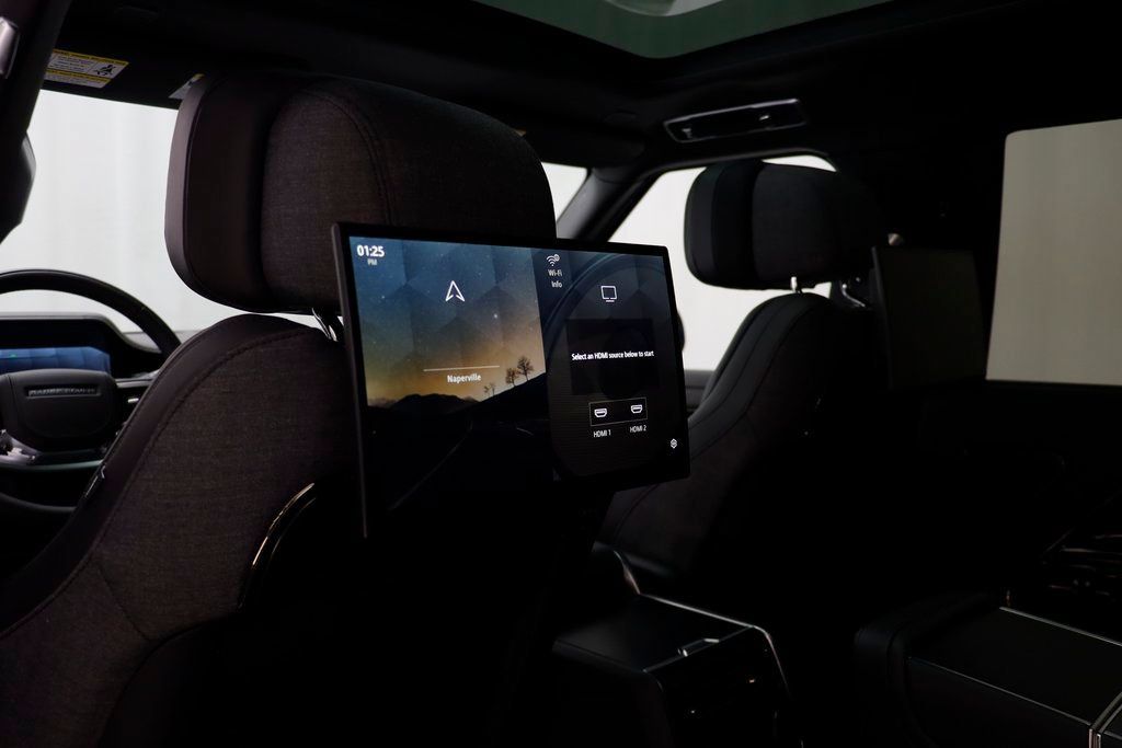 New 2025 Land Rover Range Rover SV AWD/4WD image 18