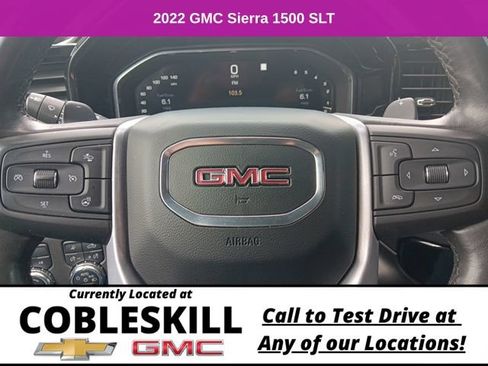 Used 2022 GMC Sierra 1500 SLT w/ SLT Convenience Package AWD/4WD image 17