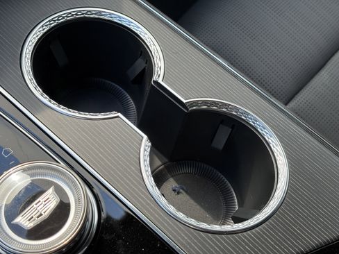 New 2026 Cadillac Lyriq V image 29