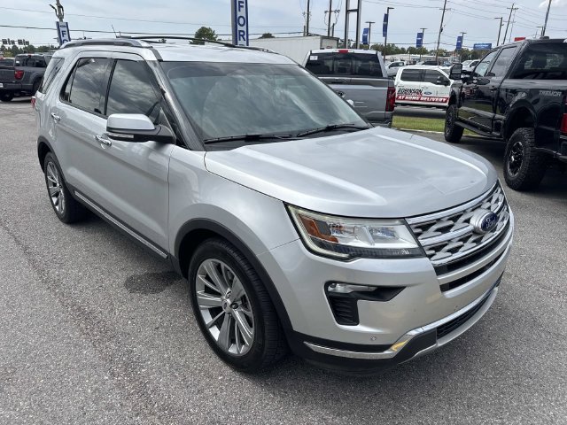 Used 2018 Ford Explorer Limited FWD image 3