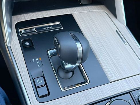 New 2026 MAZDA CX-90 Plug-In Hybrid w/ Preferred image 30