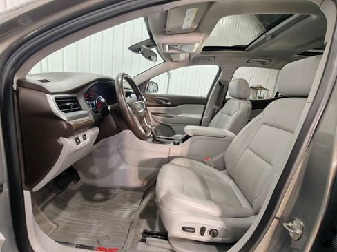 Used 2019 GMC Acadia SLT AWD/4WD image 28