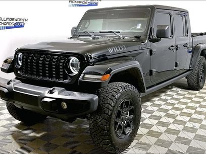 Used 2024 Jeep Gladiator Sport