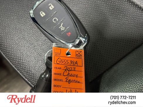 Used 2023 Chevrolet Equinox Premier AWD/4WD image 21