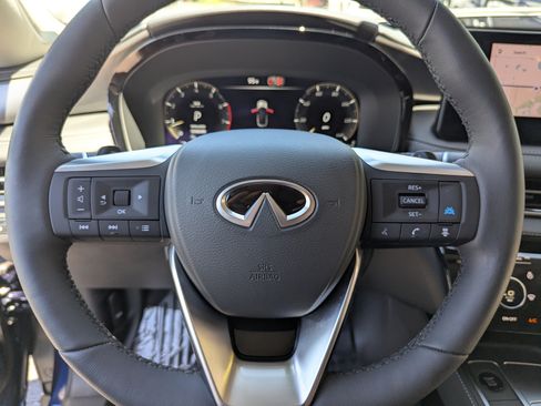 Certified 2026 INFINITI QX60 Luxe w/ Cargo Package FWD image 34