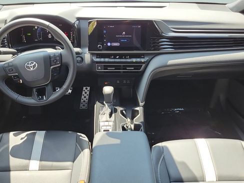 Certified 2026 Toyota Camry SE FWD image 11