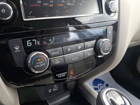 Certified 2022 Nissan Rogue Sport SL AWD/4WD image 15