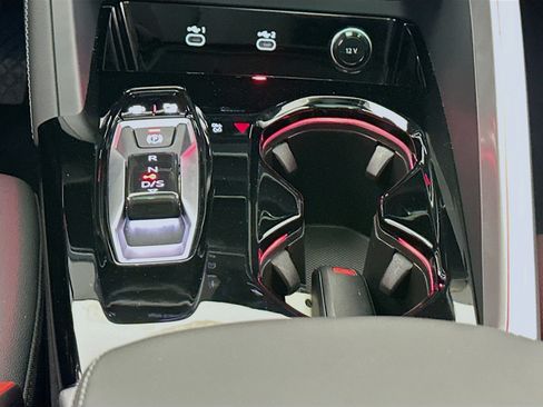 Used 2025 Audi Q5 Premium Plus w/ Premium Plus image 14