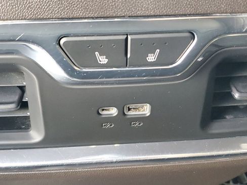 Used 2024 GMC Sierra 1500 Denali w/ Denali Reserve Package image 12