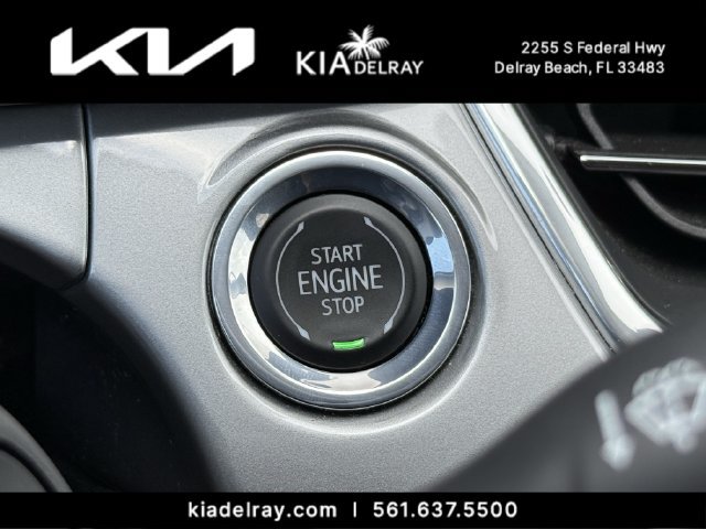 Used 2024 Chevrolet Trax LT FWD image 29