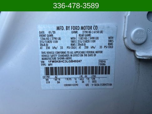 Certified 2020 Ford Explorer Platinum w/ Premium Technology Package image 30