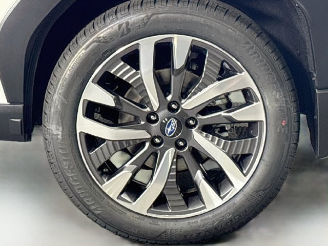 New 2026 Subaru Forester Touring AWD/4WD image 32