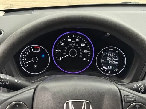 Used 2020 Honda HR-V LX image 31