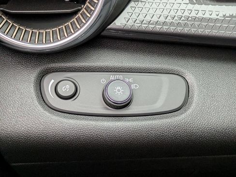 New 2026 Chevrolet Trax ACTIV w/ Driver Confidence Package image 16